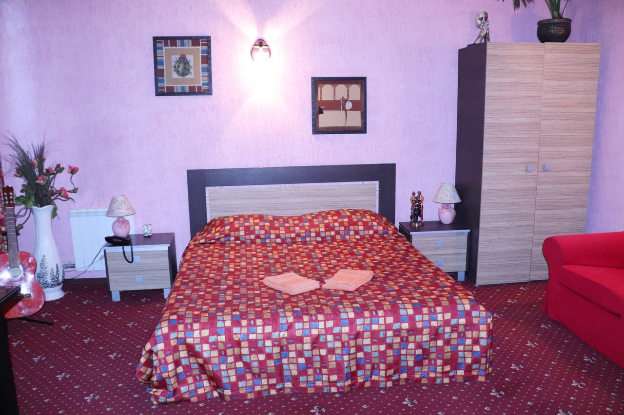 Mexica Guest House Rostov-on-Don Ngoại thất bức ảnh